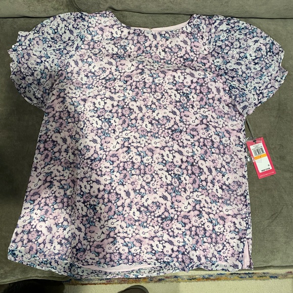 Vince Camuto Pink Floral Print Top - Picture 1 of 5